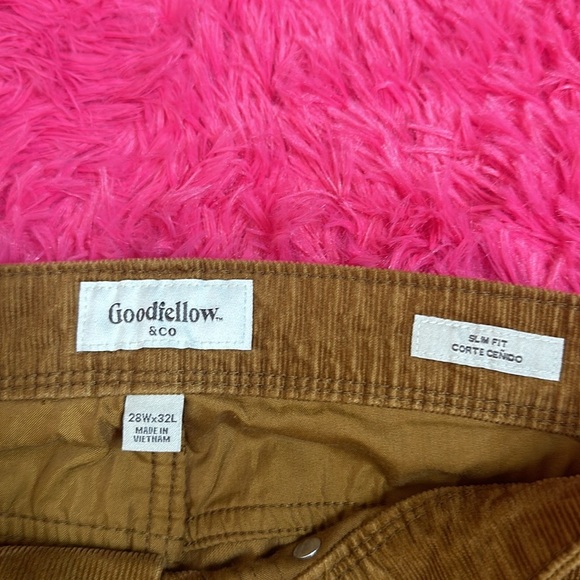 Corduroy pants - Picture 3 of 6